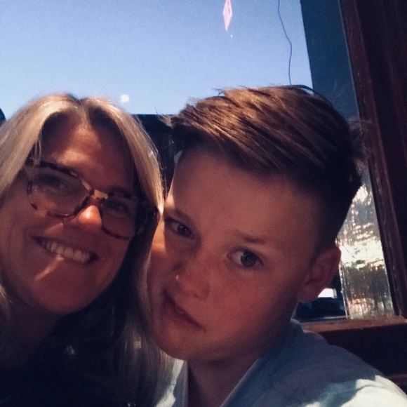 Meet your Posher, Kim - Picture 5 of 8